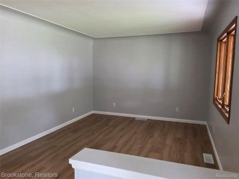 Tiny photo for 5467 Litchfield Drive, Flint Charter Township, MI 48532 (MLS # 20261085146)