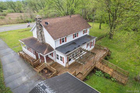 260 S DEXTER Street Pinckney Village MI 48169