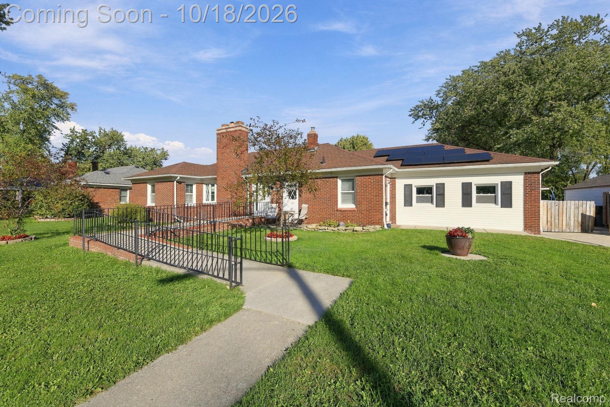 29800 Maison Street