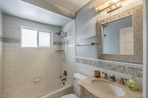 Tiny photo for 12457 Lyford Drive, Sterling Heights City, MI 48312 (MLS # 20251060798)