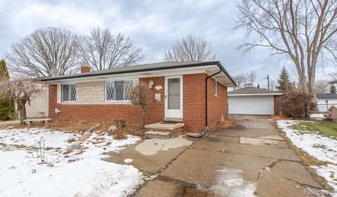 Tiny photo for 12457 Lyford Drive, Sterling Heights City, MI 48312 (MLS # 20251060798)