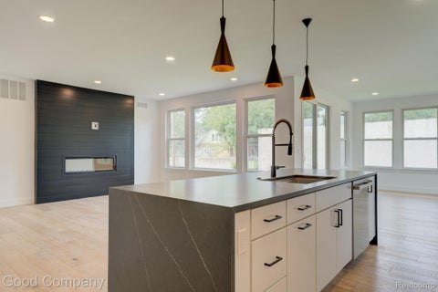 Tiny photo for 804 Irving Avenue, Royal Oak City, MI 48067 (MLS # 20261083017)