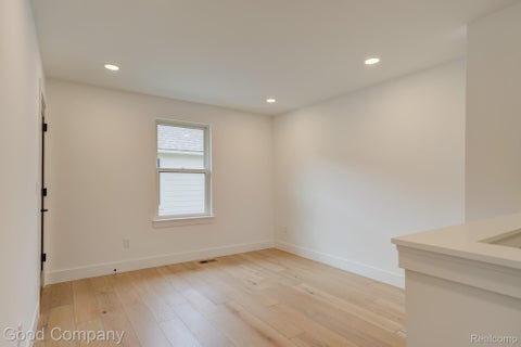 Tiny photo for 804 Irving Avenue, Royal Oak City, MI 48067 (MLS # 20261083017)