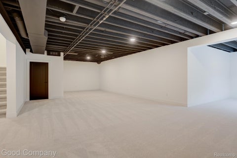 Tiny photo for 804 Irving Avenue, Royal Oak City, MI 48067 (MLS # 20261083017)
