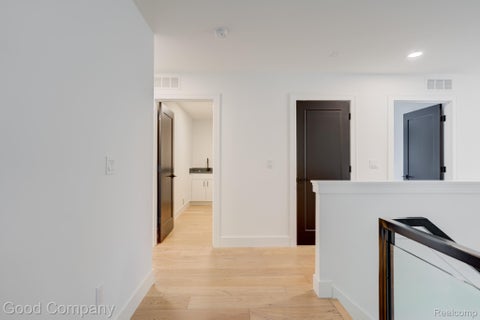 Tiny photo for 804 Irving Avenue, Royal Oak City, MI 48067 (MLS # 20261083017)