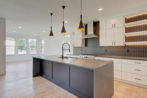 Tiny photo for 804 Irving Avenue, Royal Oak City, MI 48067 (MLS # 20261083017)