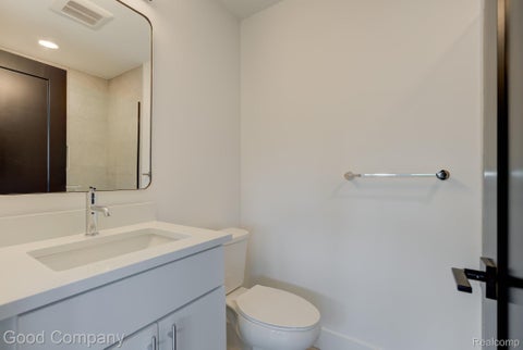 Tiny photo for 804 Irving Avenue, Royal Oak City, MI 48067 (MLS # 20261083017)