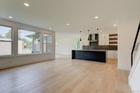 Tiny photo for 804 Irving Avenue, Royal Oak City, MI 48067 (MLS # 20261083017)