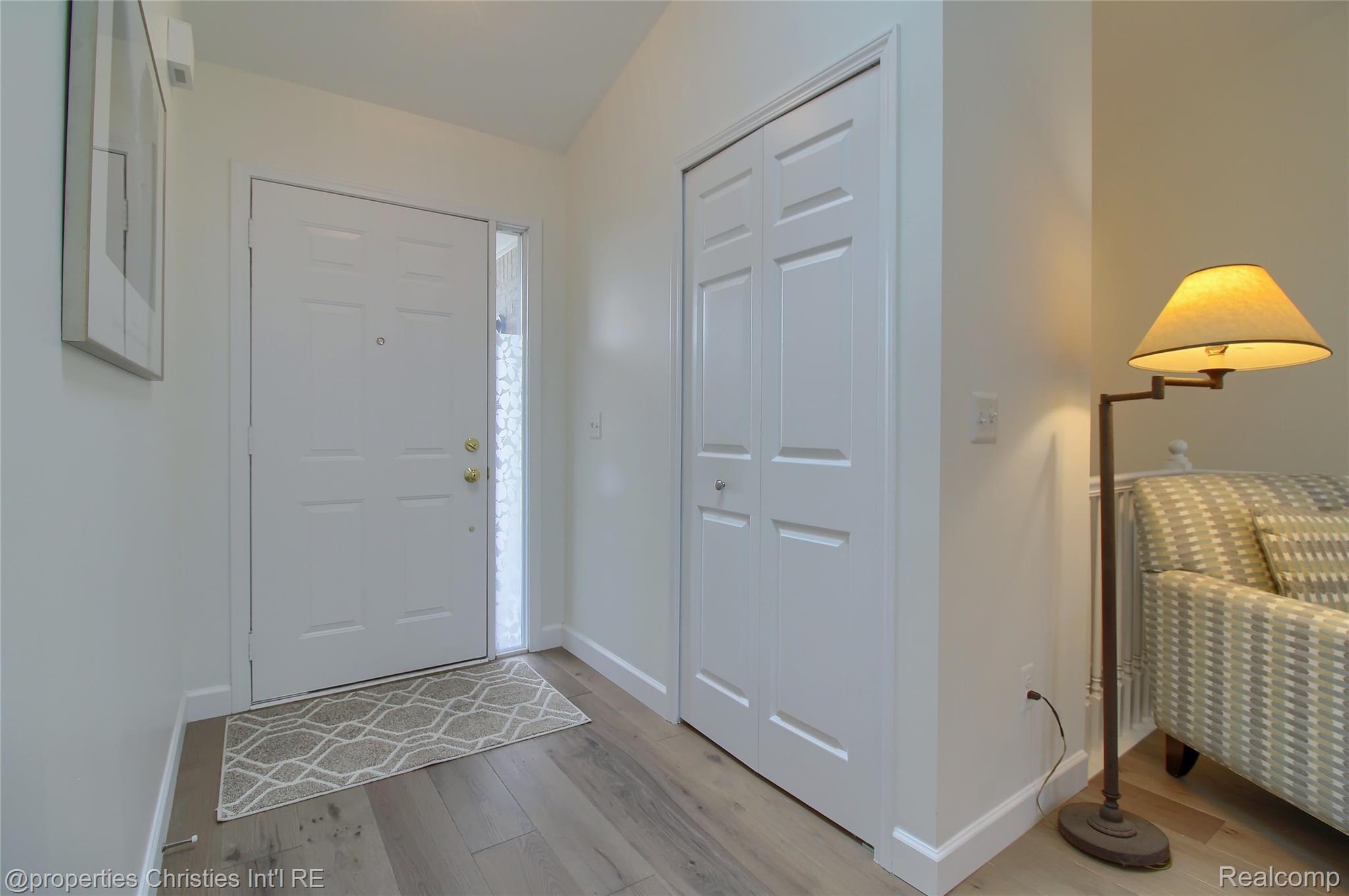 7258 Green Meadow Lane