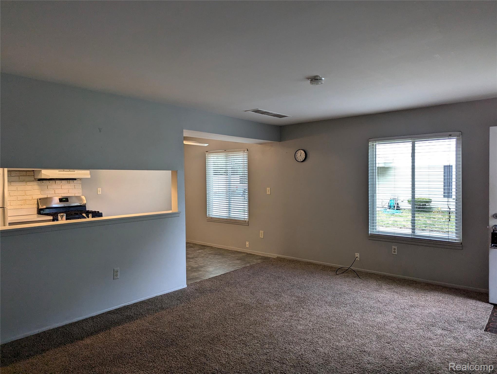 38030 GREENWOOD Street