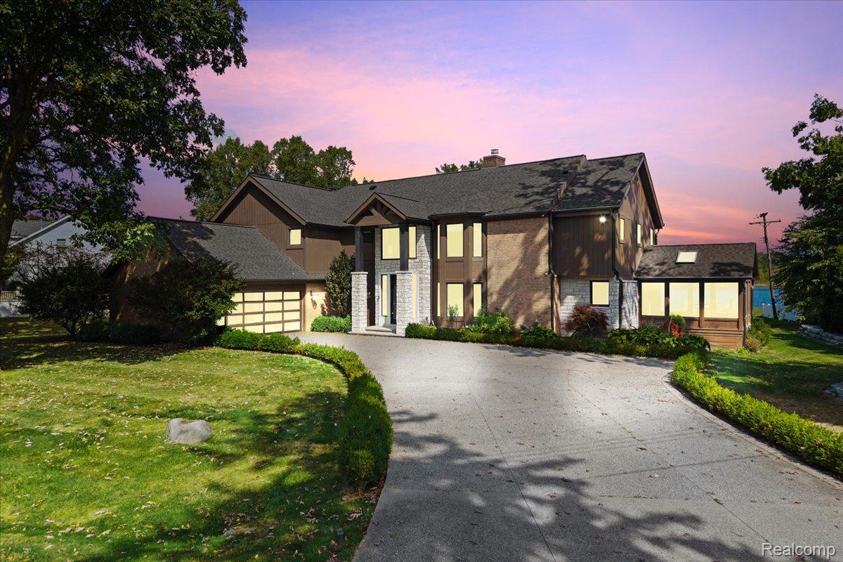 3403 Chickering Lane