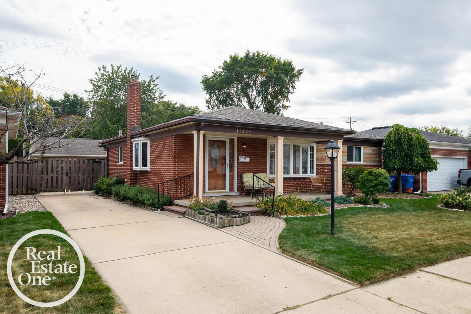 11234 Irvington Street