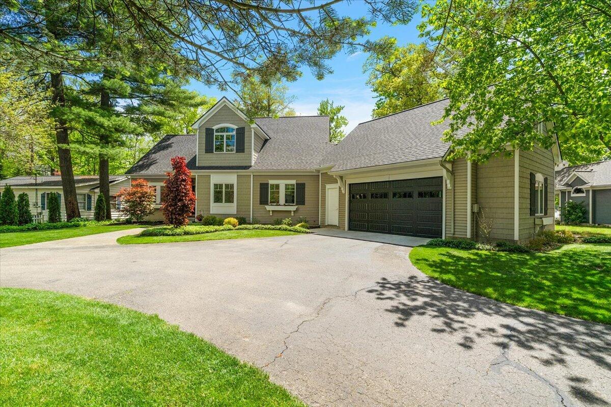 3343 Northshore Drive