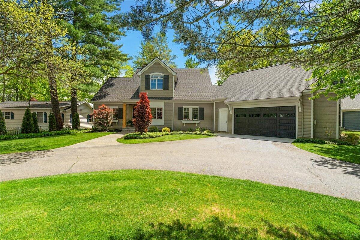 3343 Northshore Drive