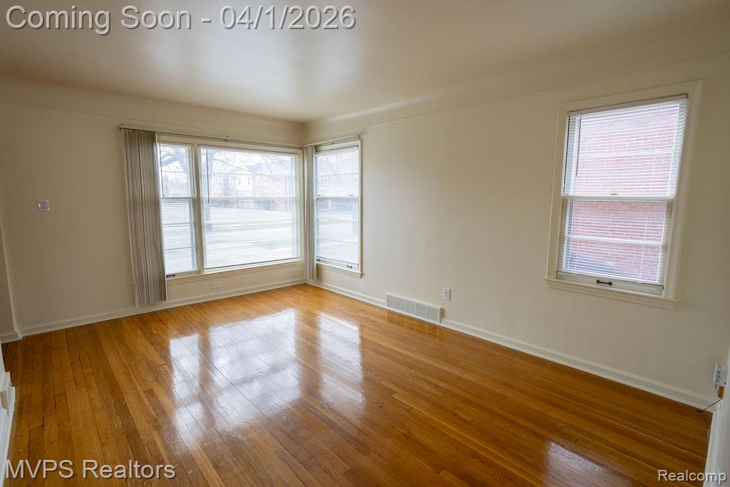 21465 Bournemouth Street