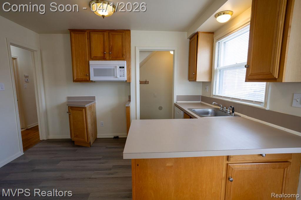 21465 Bournemouth Street