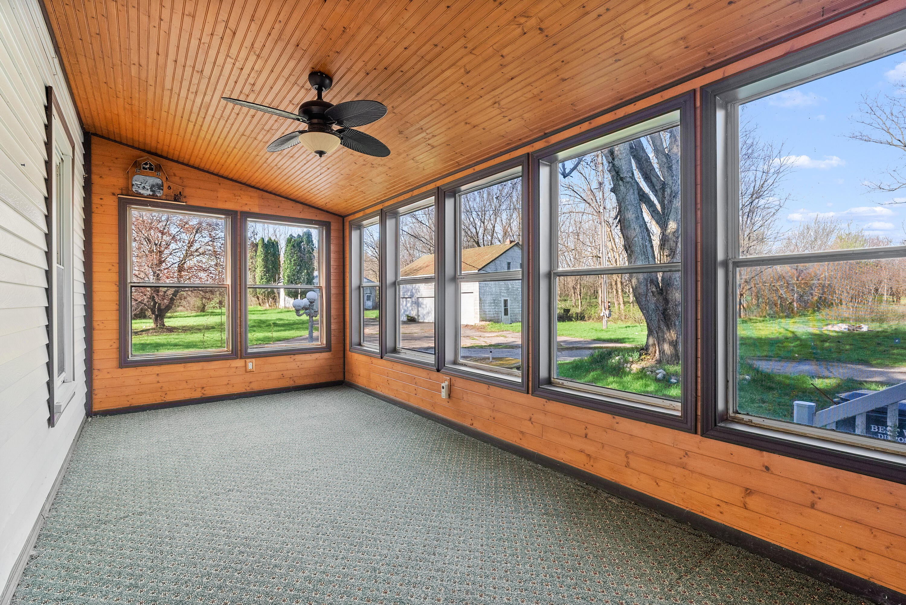 58380 County Road 365 N