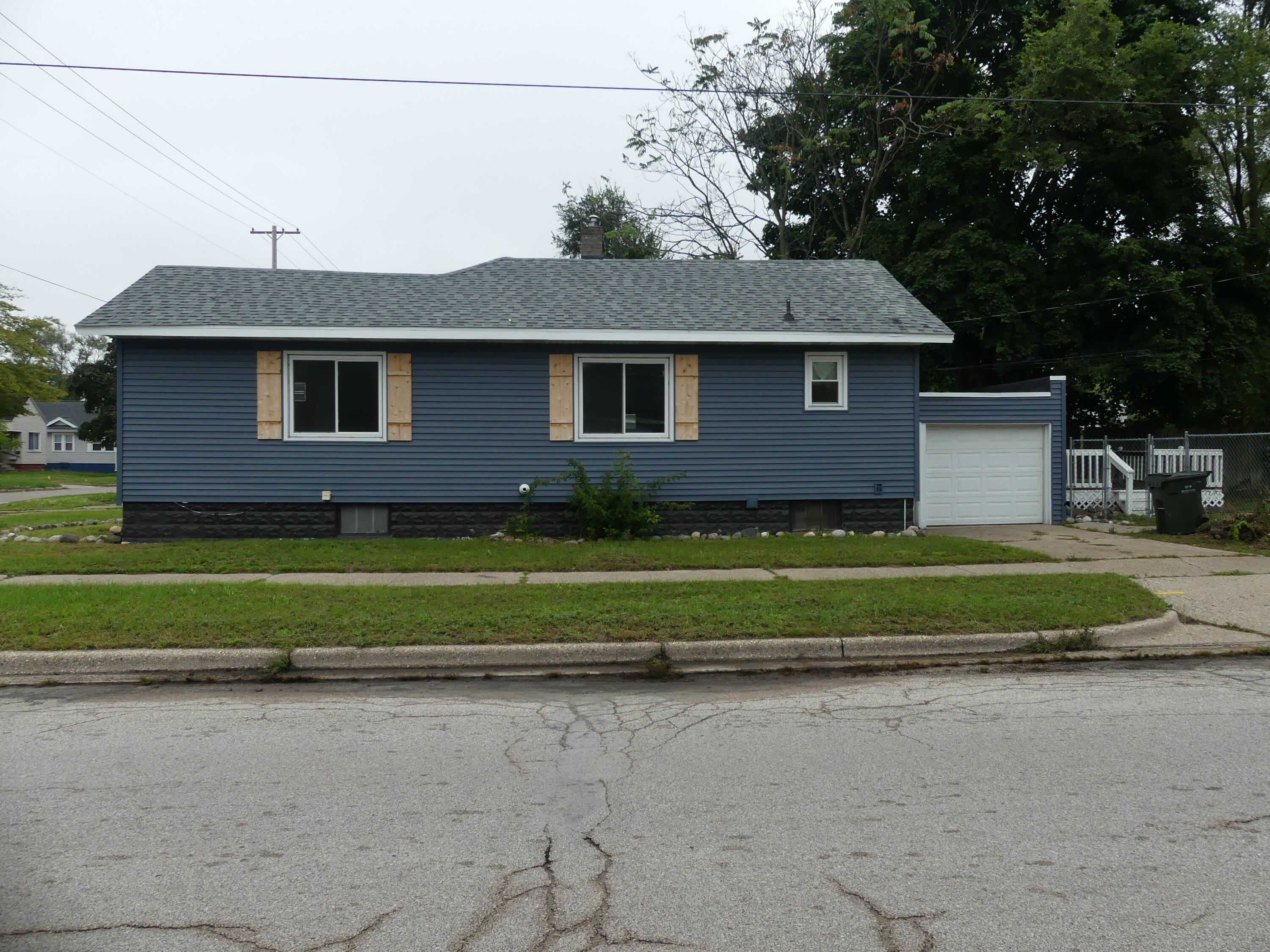 1892 Wood Street