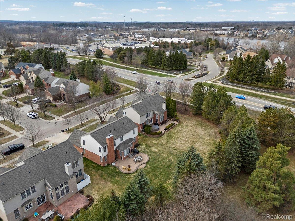 7555 Windgate Circle