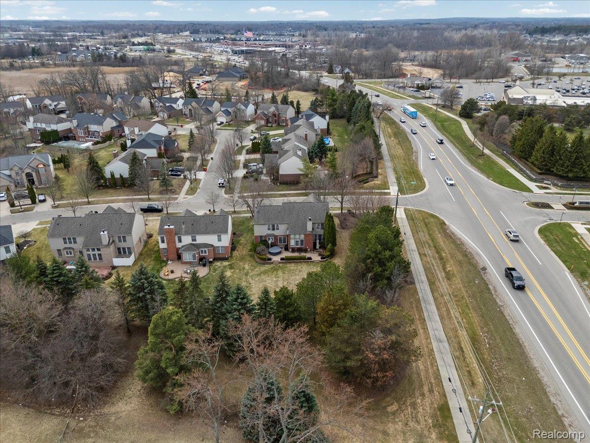 7555 Windgate Circle