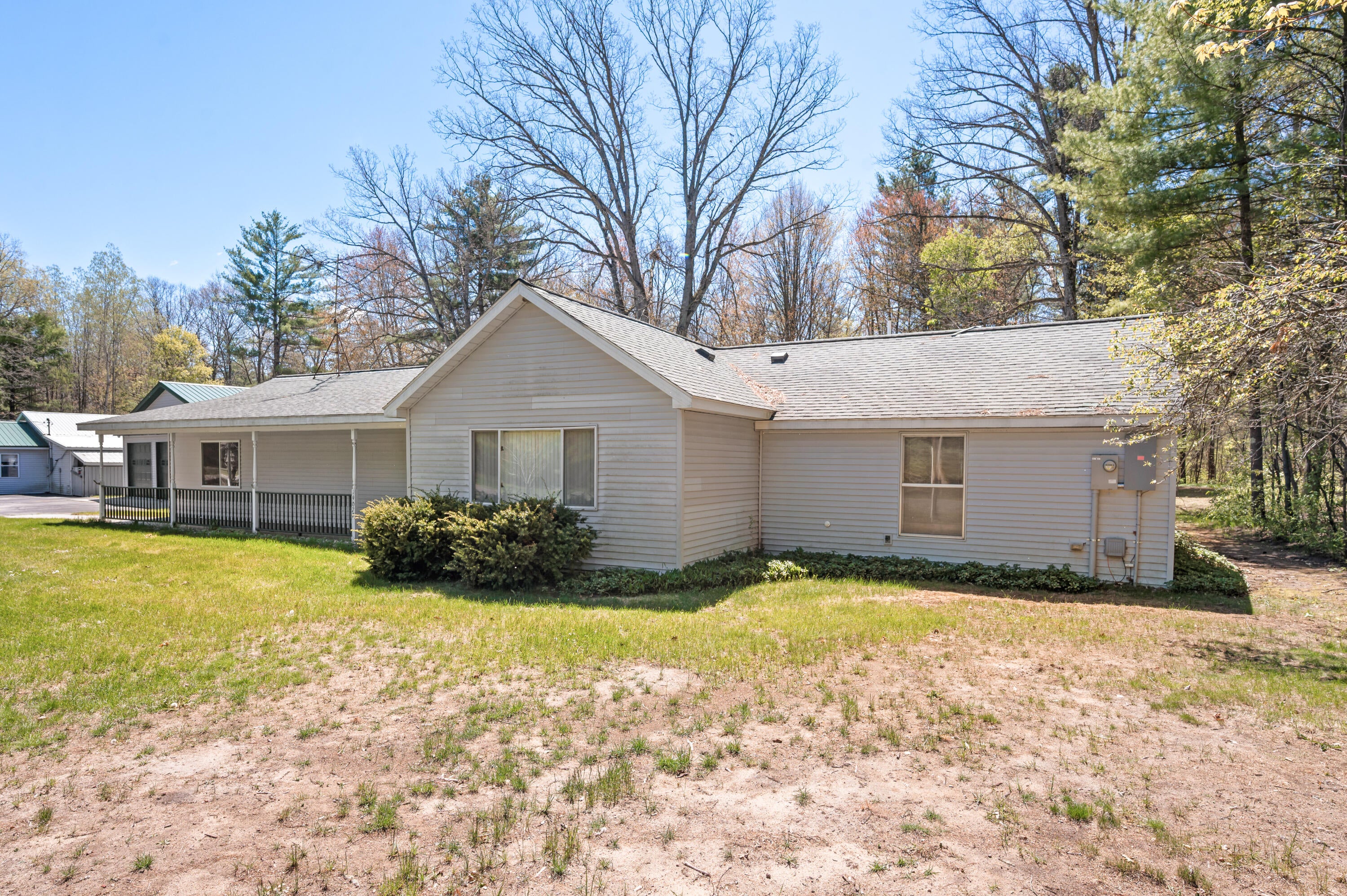 19077 12 Mile Road