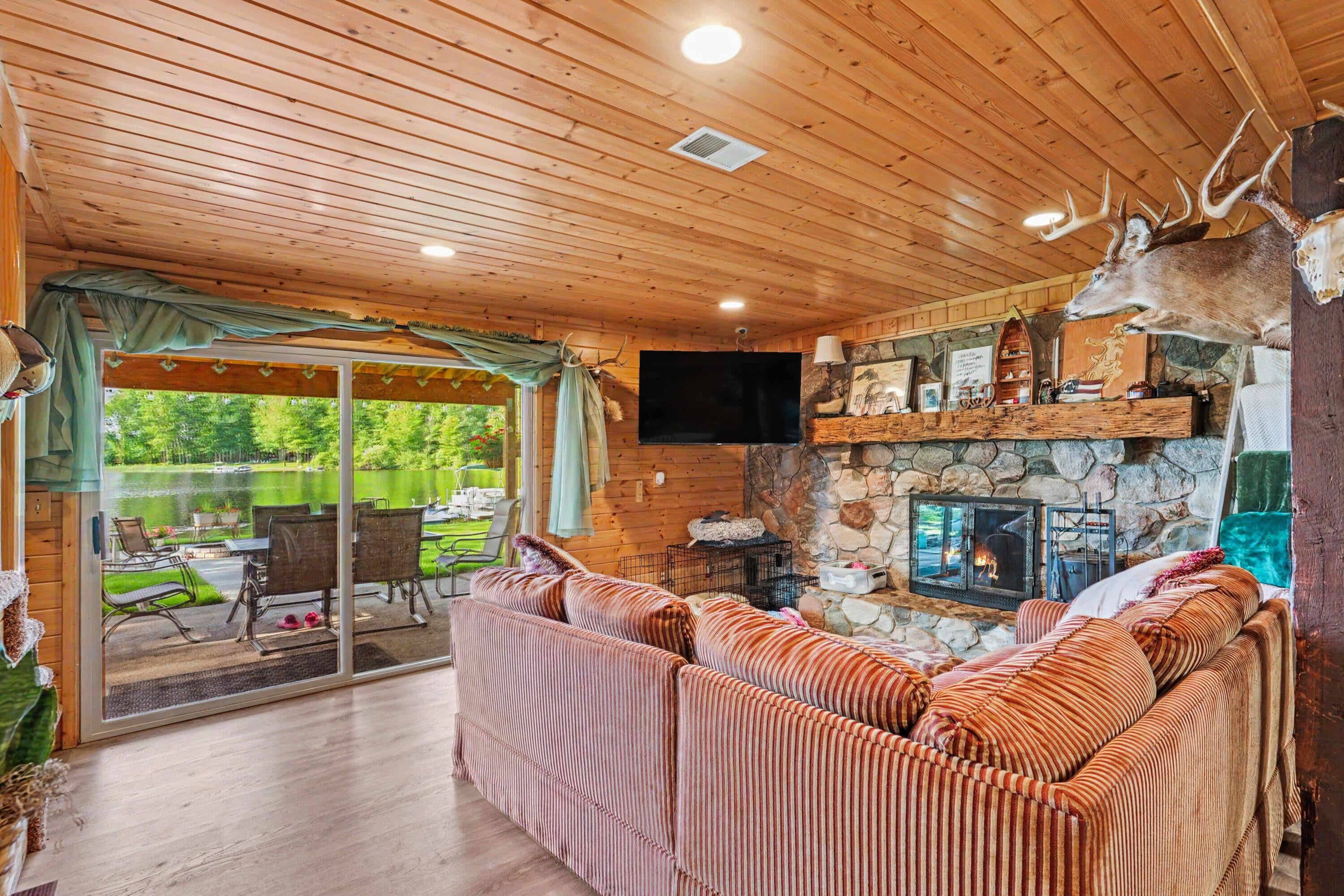 9039 E Ensign Court