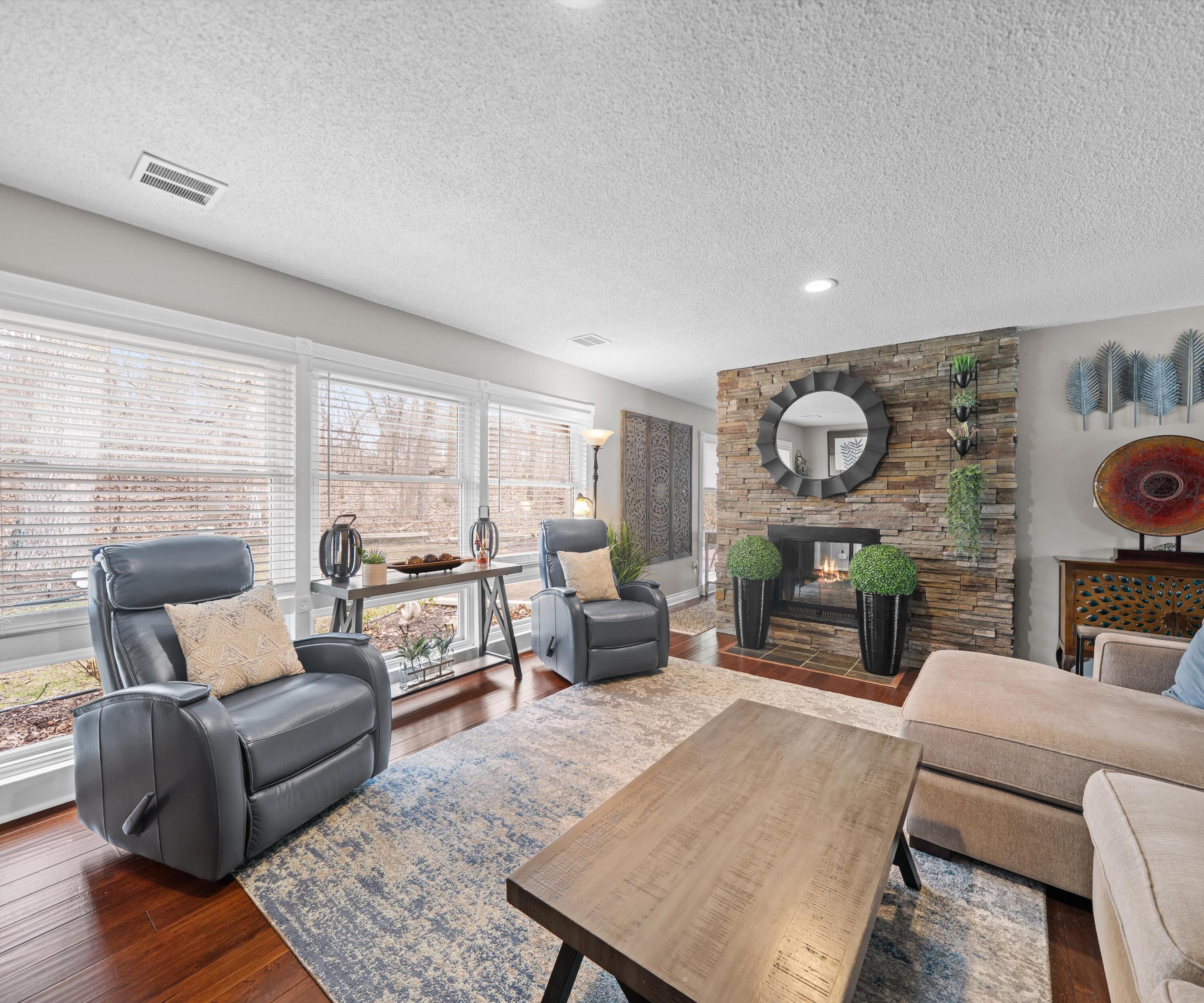 43440 Cottisford Street