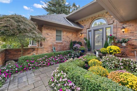 3673 York Court Bloomfield Charter Township MI 48301