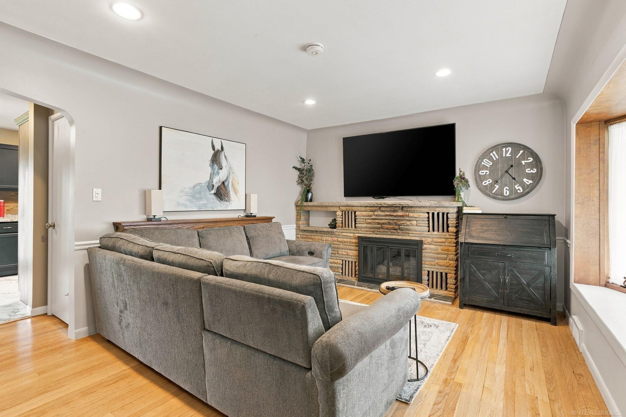 45584 N Branch Drive