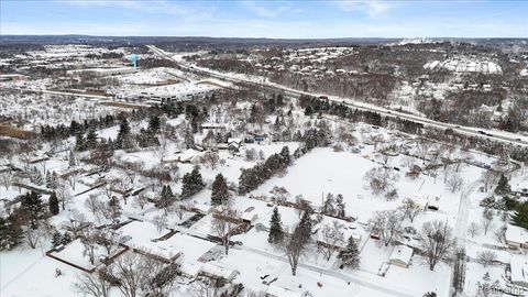 Tiny photo for 5348 Burgundy Drive, Independence Charter Township, MI 48346 (MLS # 20261009999)