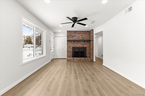 Tiny photo for 5348 Burgundy Drive, Independence Charter Township, MI 48346 (MLS # 20261009999)