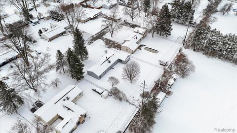 Tiny photo for 5348 Burgundy Drive, Independence Charter Township, MI 48346 (MLS # 20261009999)