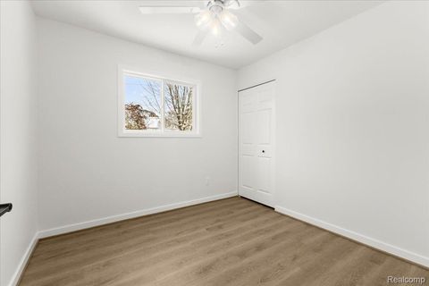 Tiny photo for 5348 Burgundy Drive, Independence Charter Township, MI 48346 (MLS # 20261009999)