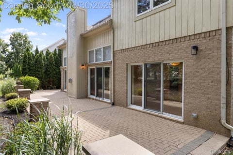 Tiny photo for 5593 Warrenshire Drive, West Bloomfield Charter Township, MI 48322 (MLS # 20261066704)