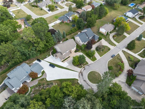 Tiny photo for 5593 Warrenshire Drive, West Bloomfield Charter Township, MI 48322 (MLS # 20261066704)