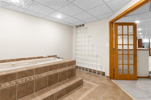 Tiny photo for 5593 Warrenshire Drive, West Bloomfield Charter Township, MI 48322 (MLS # 20261066704)