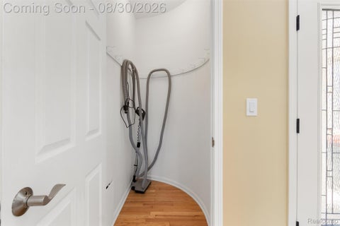 Tiny photo for 5593 Warrenshire Drive, West Bloomfield Charter Township, MI 48322 (MLS # 20261066704)