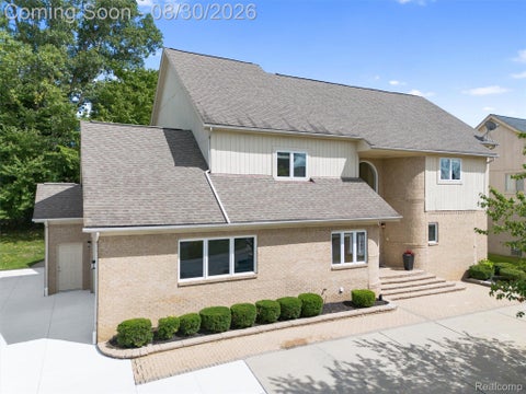 Tiny photo for 5593 Warrenshire Drive, West Bloomfield Charter Township, MI 48322 (MLS # 20261066704)