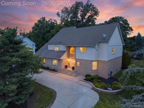 Photo of 5593 Warrenshire Drive, West Bloomfield Charter Township, MI 48322 (MLS # 20261066704)