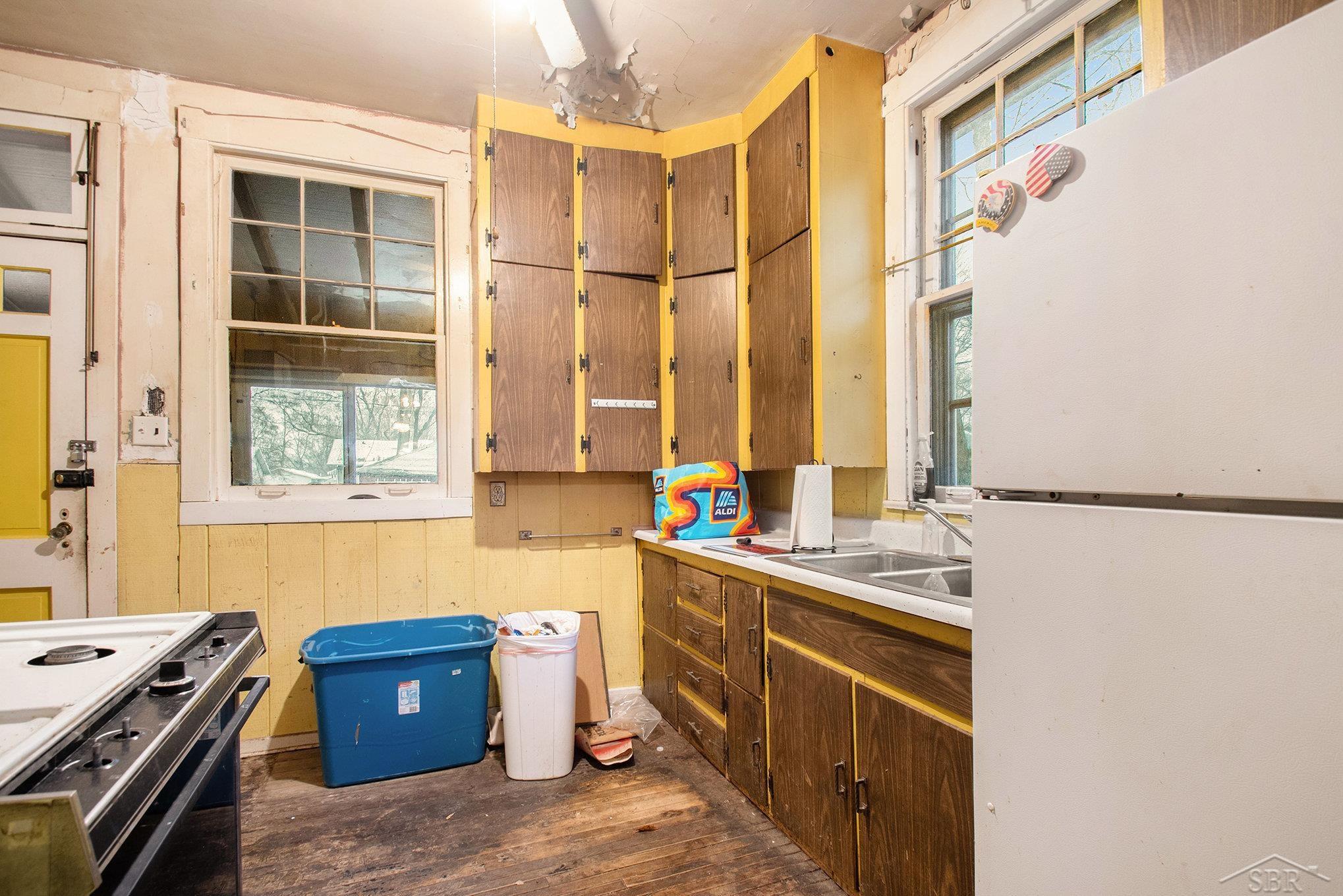 1405 Sheffield Avenue