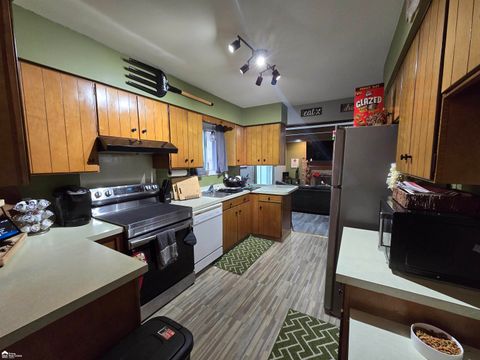 Tiny photo for 3139 Red Barn Road, Flint Charter Township, MI 48507 (MLS # 5050194164)