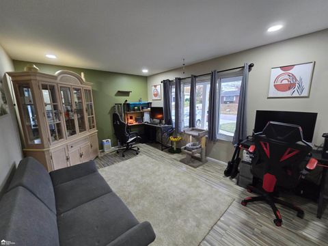 Tiny photo for 3139 Red Barn Road, Flint Charter Township, MI 48507 (MLS # 5050194164)