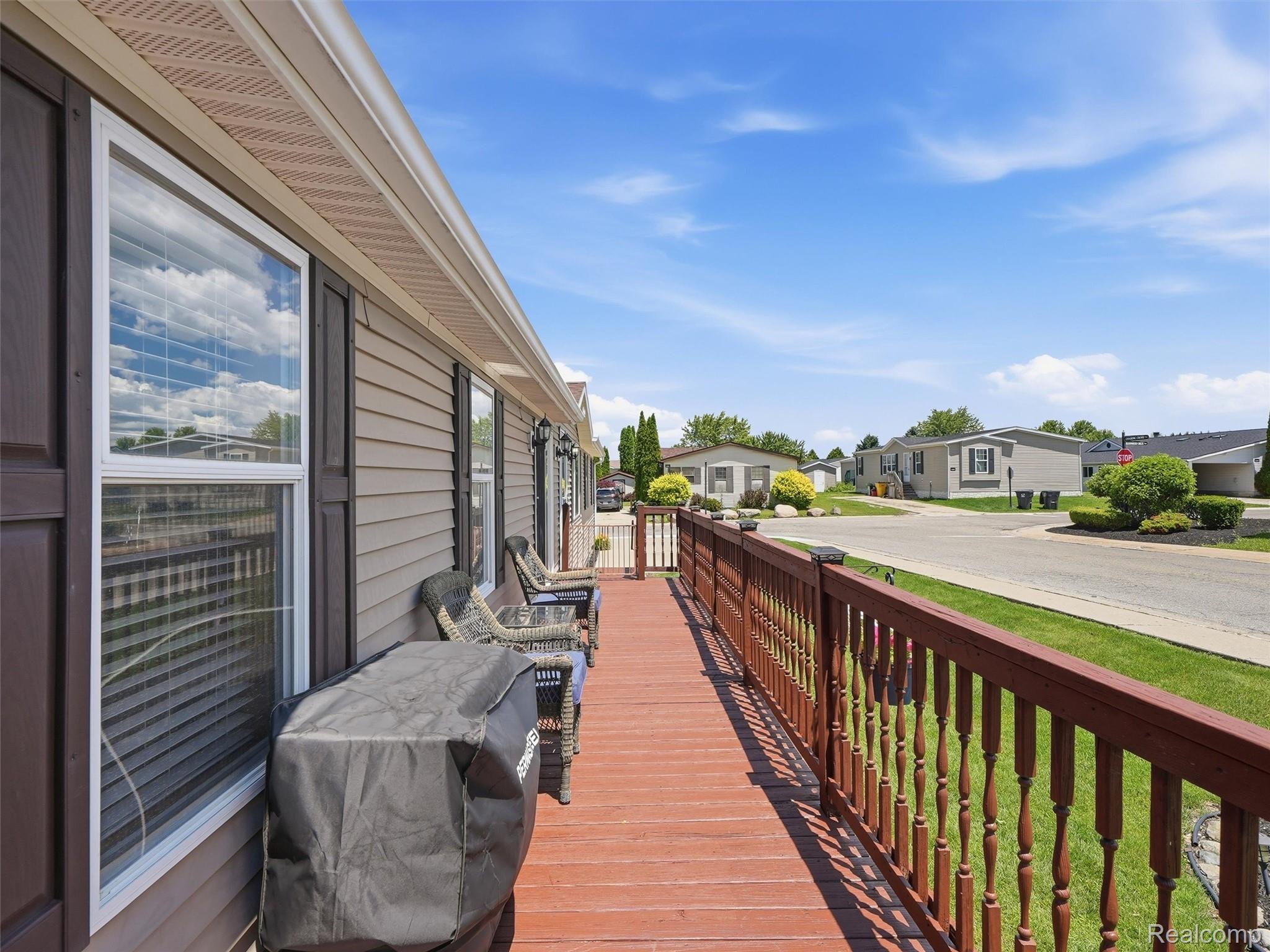 9695 Bloomsbury Circle