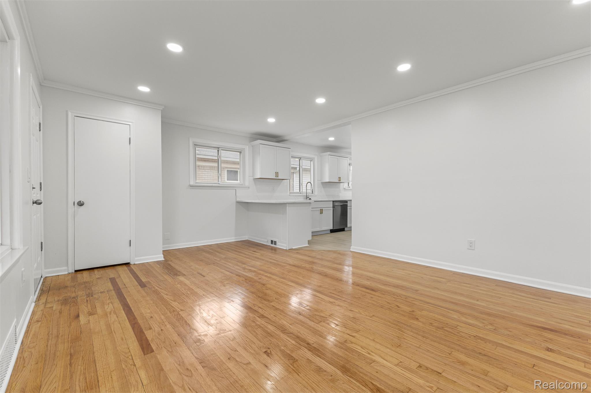 462 Clair Street