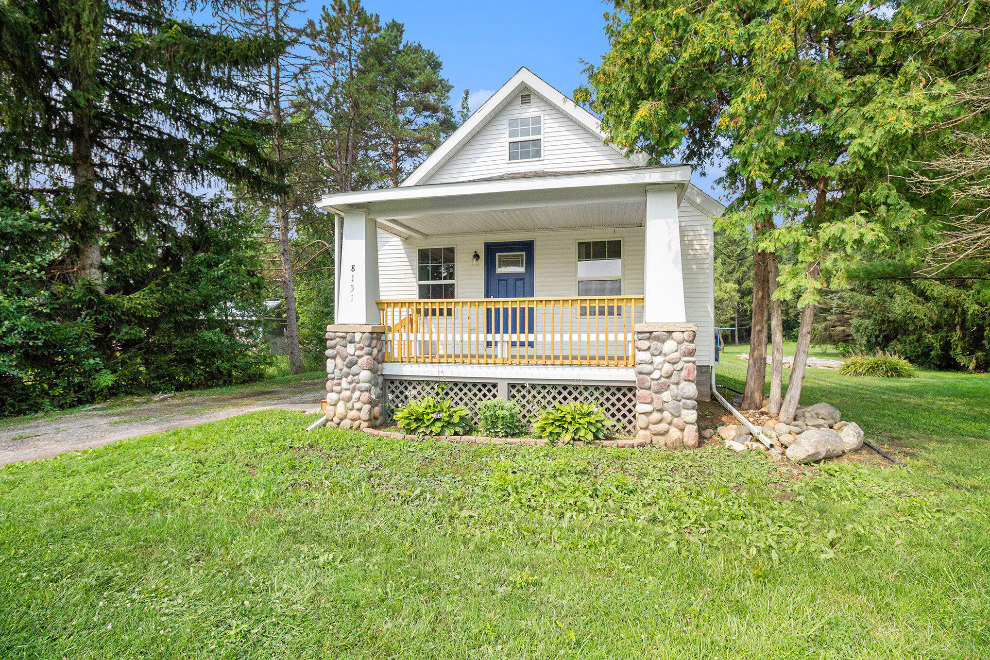 8131 N Bray Road