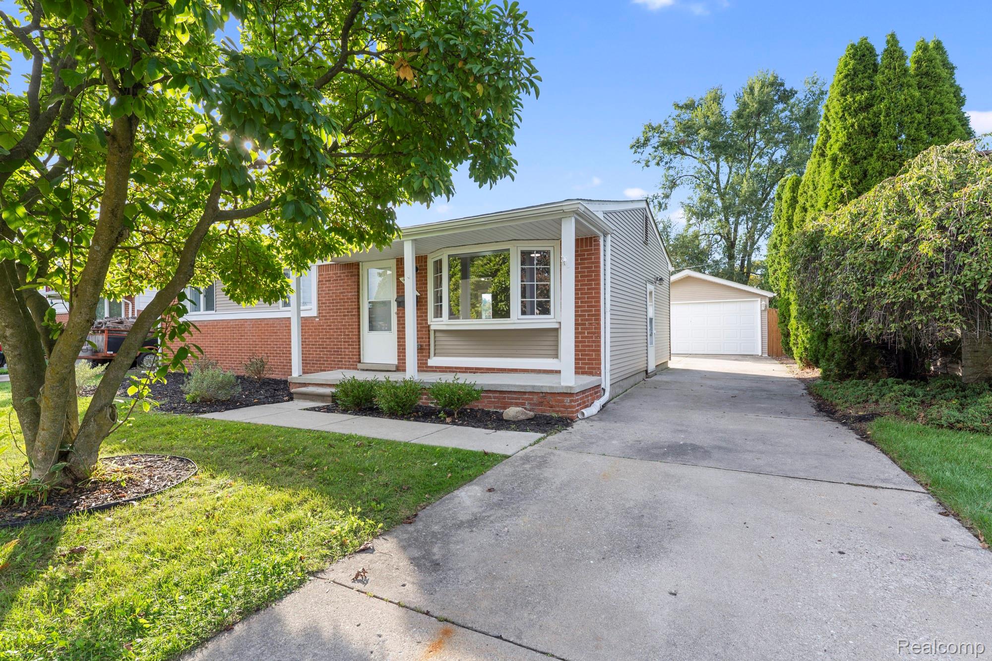 31700 Lafler Drive