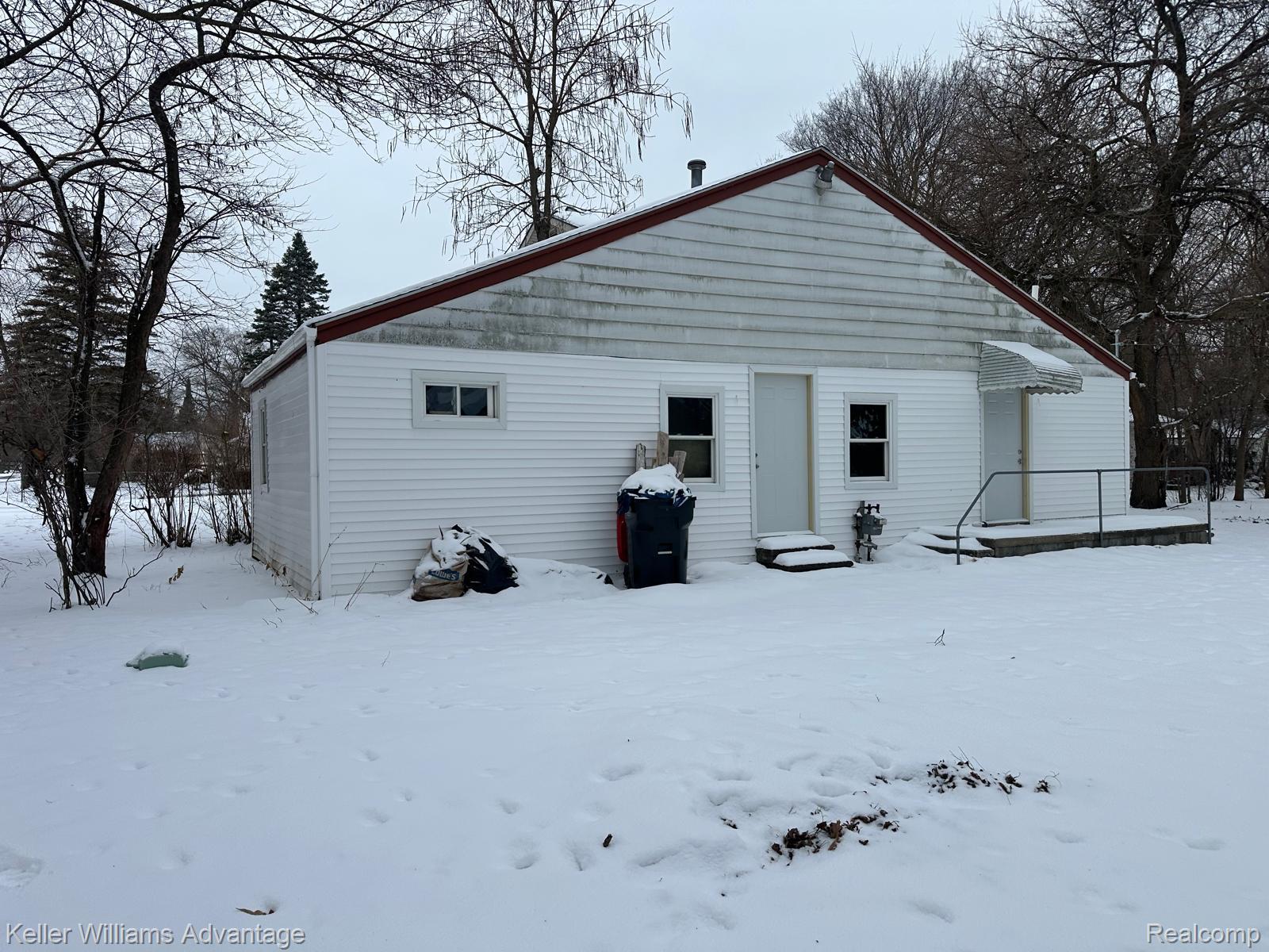 21326 Negaunee Street