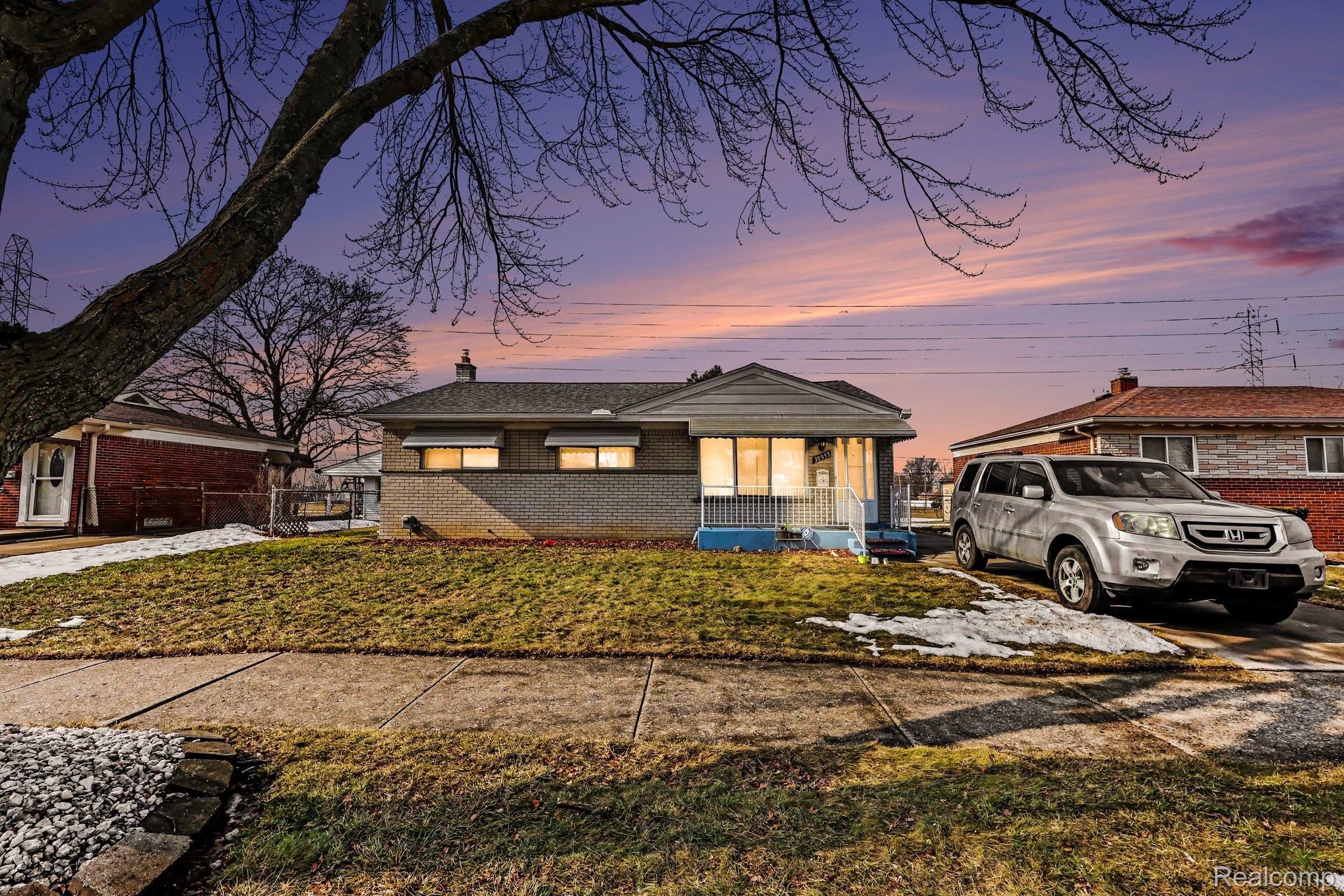 30955 Iroquois Drive