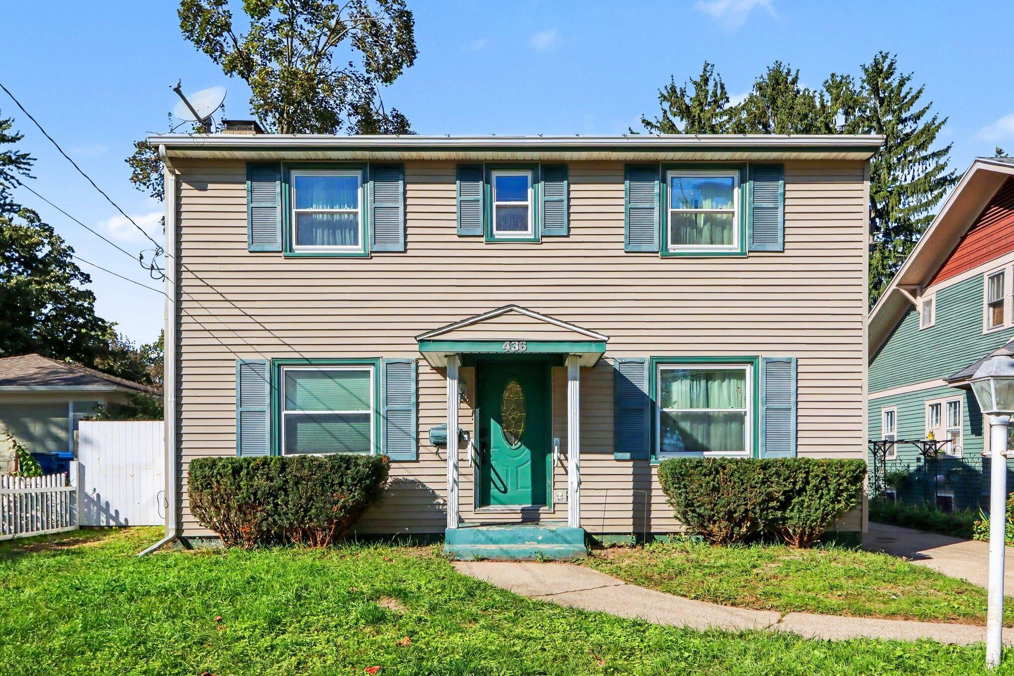 436 Edgemoor Avenue
