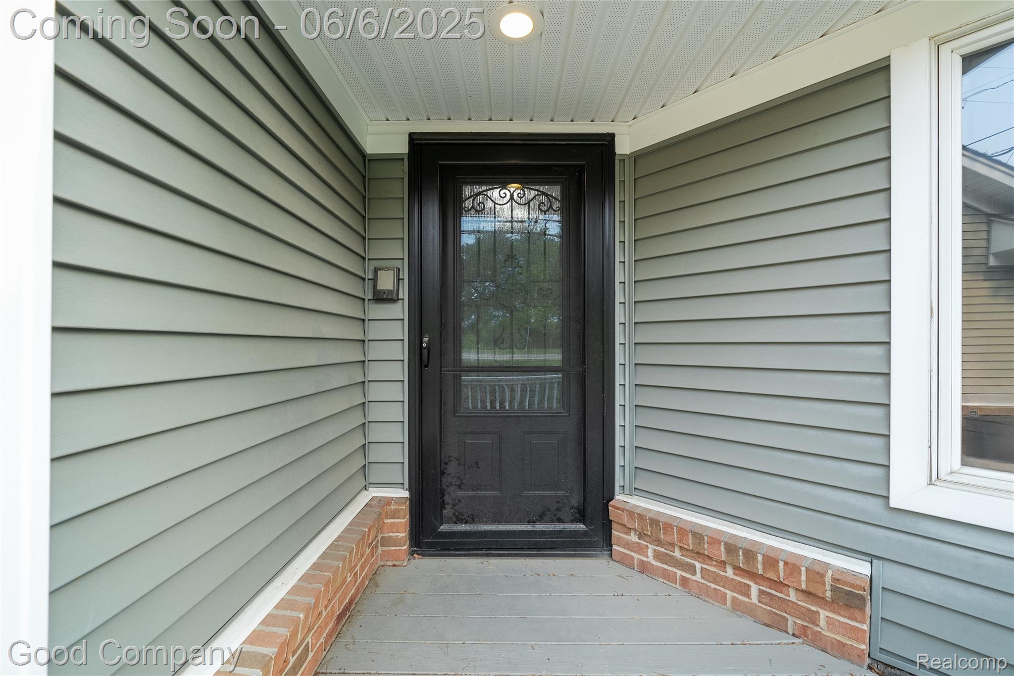 5490 Clarkston Road